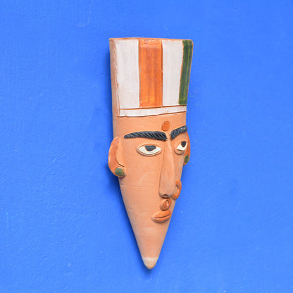  Hanging Townsfolk Terracotta Pot