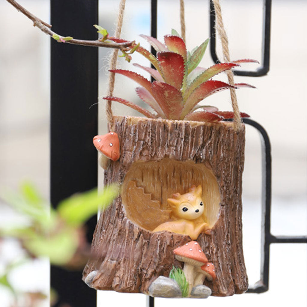  Deer Starring Outside Window Hanging Resin Succulent Pot